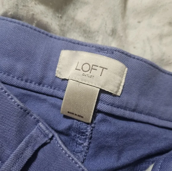 Loft lavender modern denim crop jeans! - Picture 2 of 7